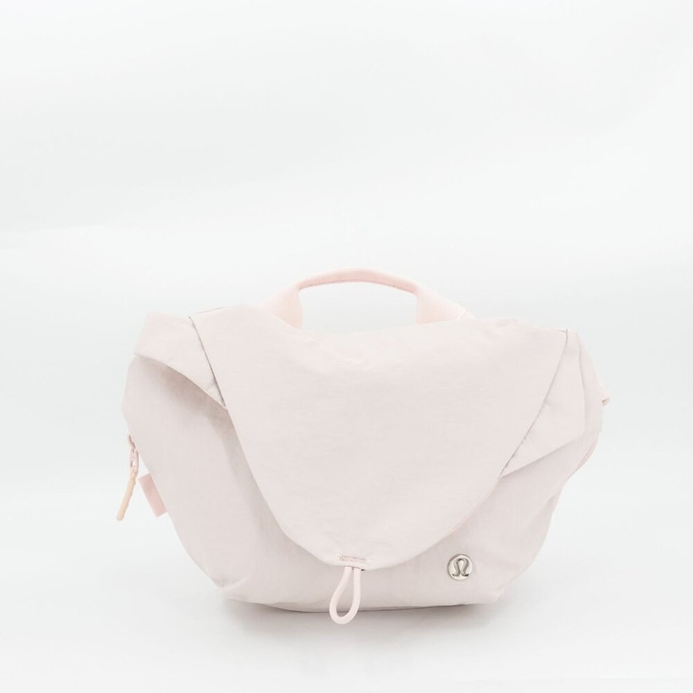 NWT - Lululemon Curved Crossbody 3L Pink OS - Picture 5 of 14